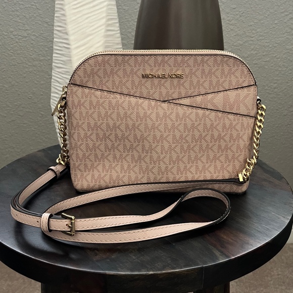 MICHAEL MICHAEL KORS Jet Set Travel Medium Logo Dome Crossbody Bag Pink - Picture 1 of 16